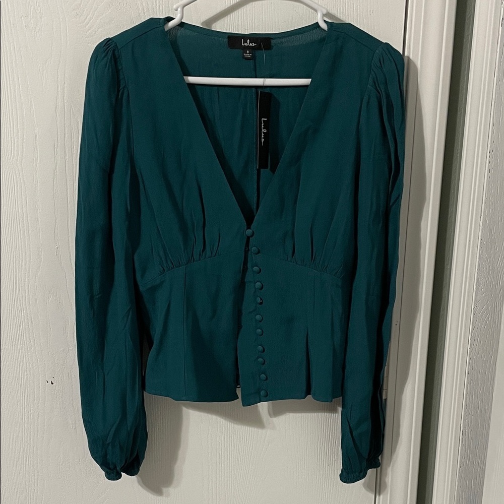 NWT Lulus Conversation Starter Emerald V-Neck Long Sleeve Button-Up Top Sz Small